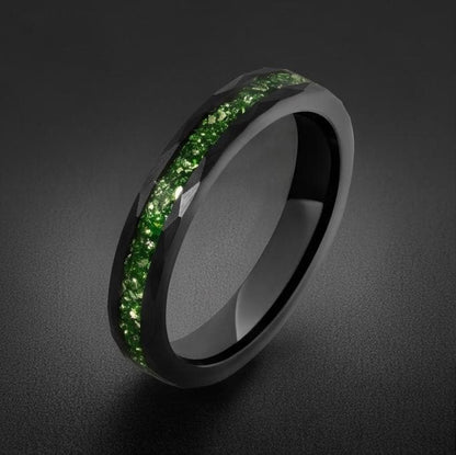 Emerald Ring, Hammered Black Tungsten Ring, Mens Wedding Band, Womens Wedding Ring, Anniversary Gift, Comfort Fit, 4mm, 8mm R