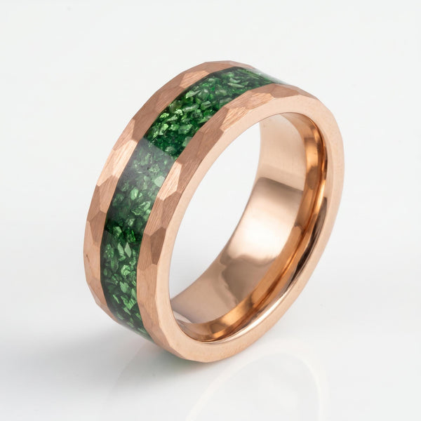 Mens Green Emerald Ring ~ Hammered Tungsten Ring (8mm, 4mm) ~ Rose Gold Wedding Band ~ Emerald Jewelry Gift for Her ~ Modern 